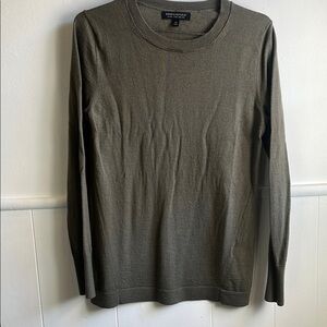 Banana Republic Green Crewneck Sweater Lightweight Knit